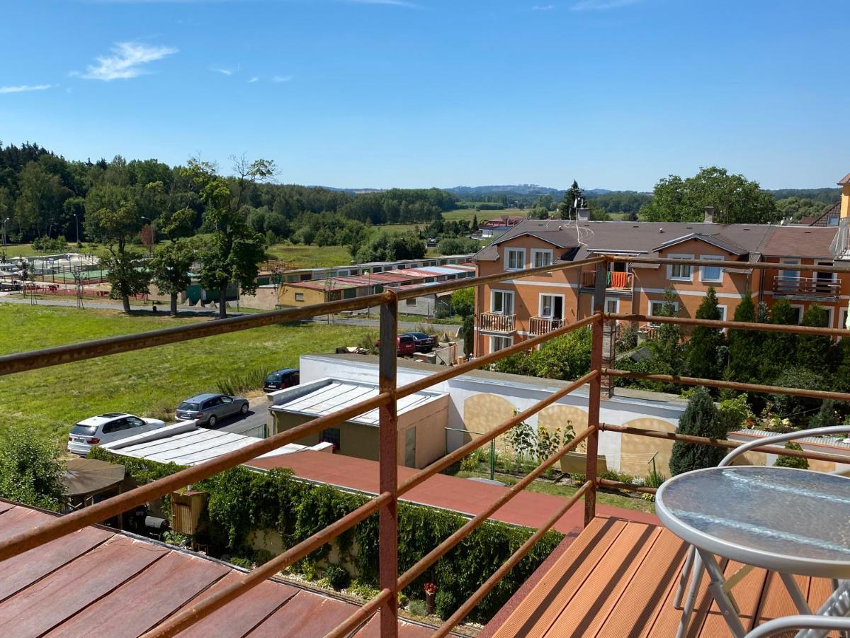 Harmonia Ii Apartment